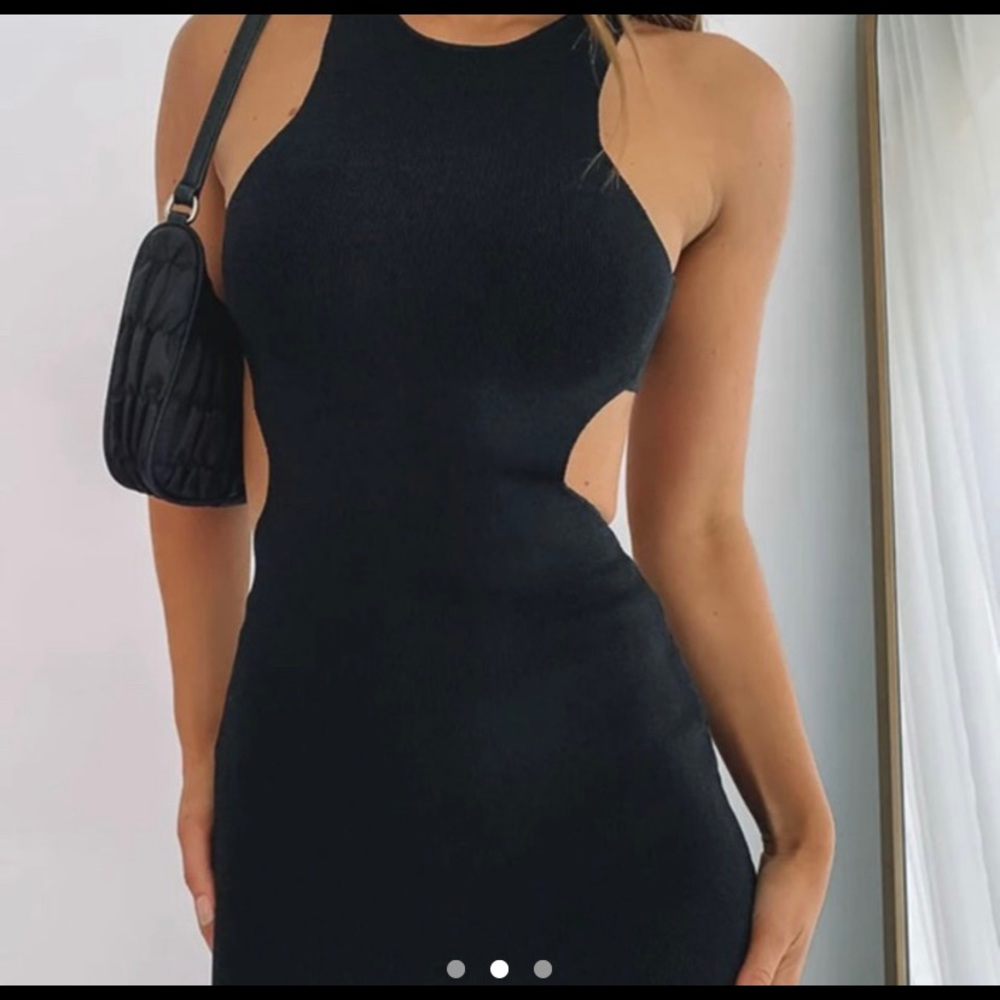Beginning Boutique cut out dress